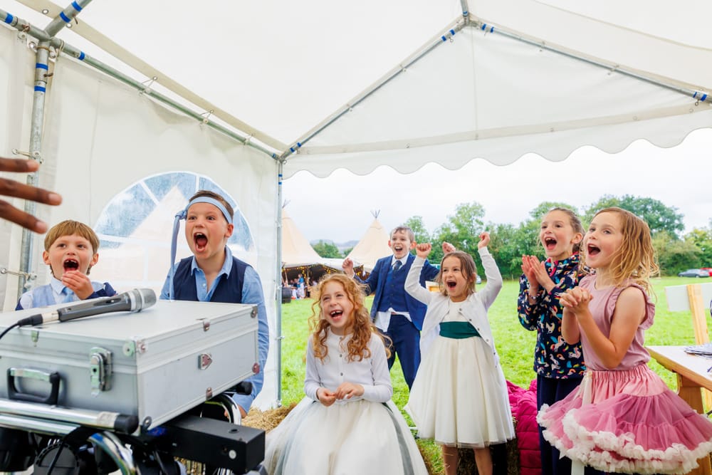children watching the entertainment