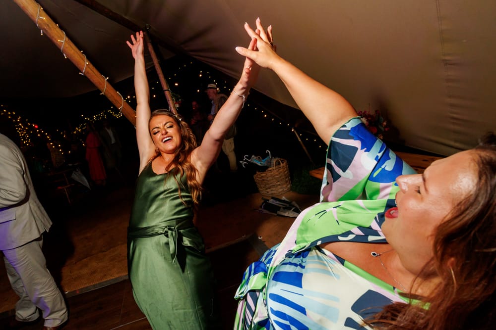 guest dancing