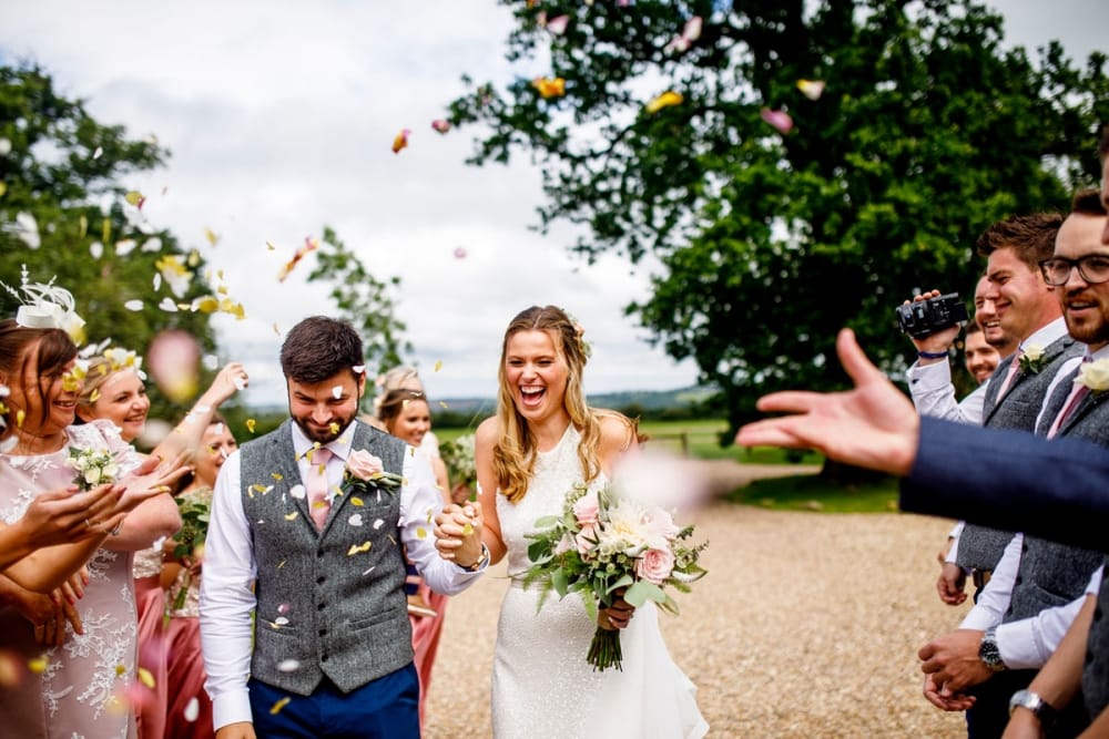 confetti throw